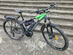 CUBE Reaction Hybrid HPA RACE500 / 2017 / 19" se dvěma bateriemi