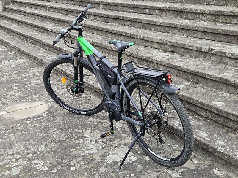 CUBE Reaction Hybrid HPA RACE500 / 2017 / 19" se dvěma bateriemi