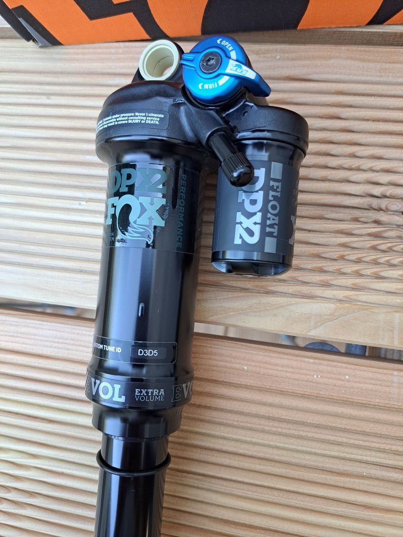 Tlumič Fox DPX2 Performance