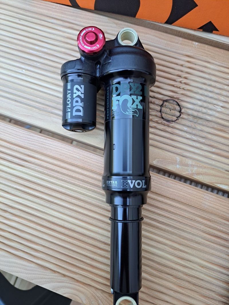 Tlumič Fox DPX2 Performance