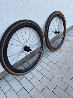 Zapletená kola ZIPP 303S