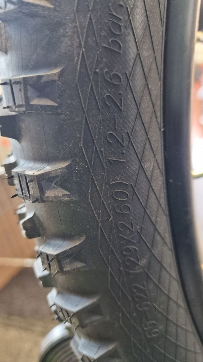 Pláště kevlar horské kolo, MTB Schwalbe 29x2,6´´ nepoužité