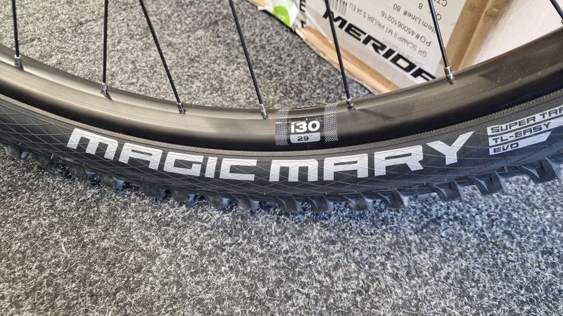 Pláště kevlar horské kolo, MTB Schwalbe 29x2,6´´ nepoužité