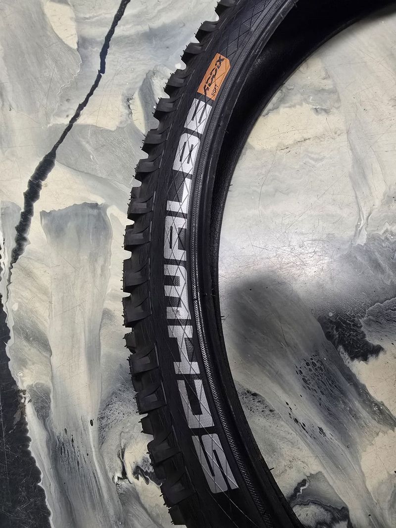 Pláště kevlar horské kolo, MTB Schwalbe 29x2,6´´ nepoužité