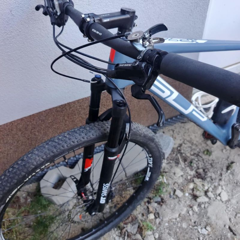 Superior XP 969 – karbon, Shimano XT/SLX, 9,9 kg, DT Swiss – po kompletním servisu