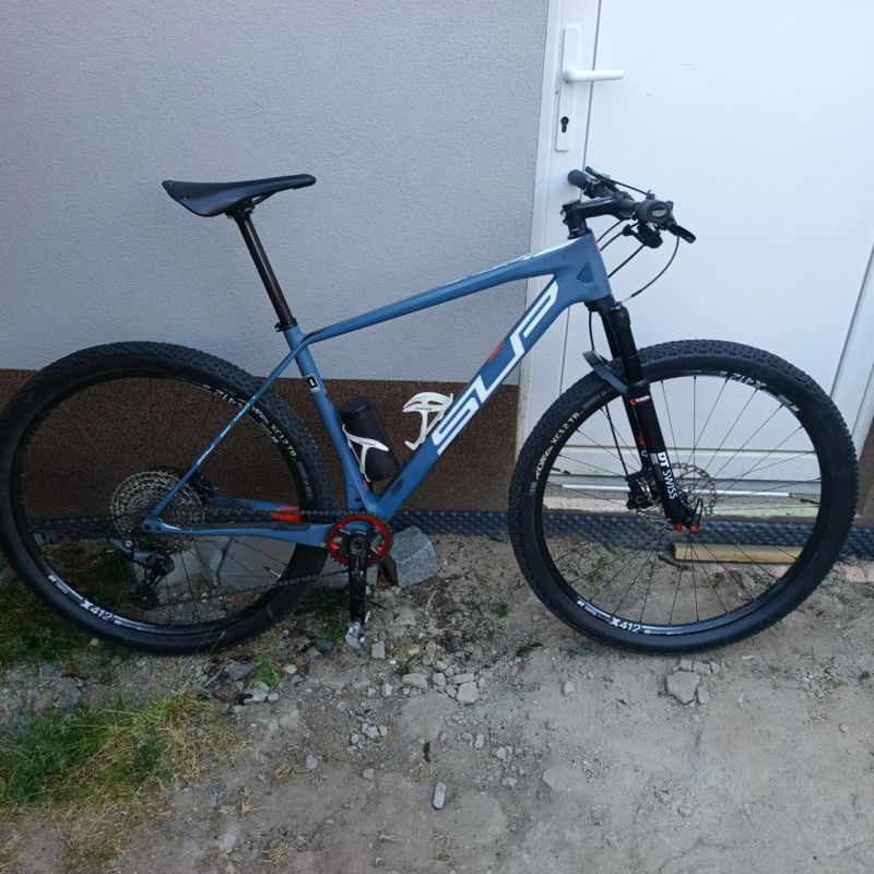 Superior XP 969 – karbon, Shimano XT/SLX, 9,9 kg, DT Swiss – po kompletním servisu