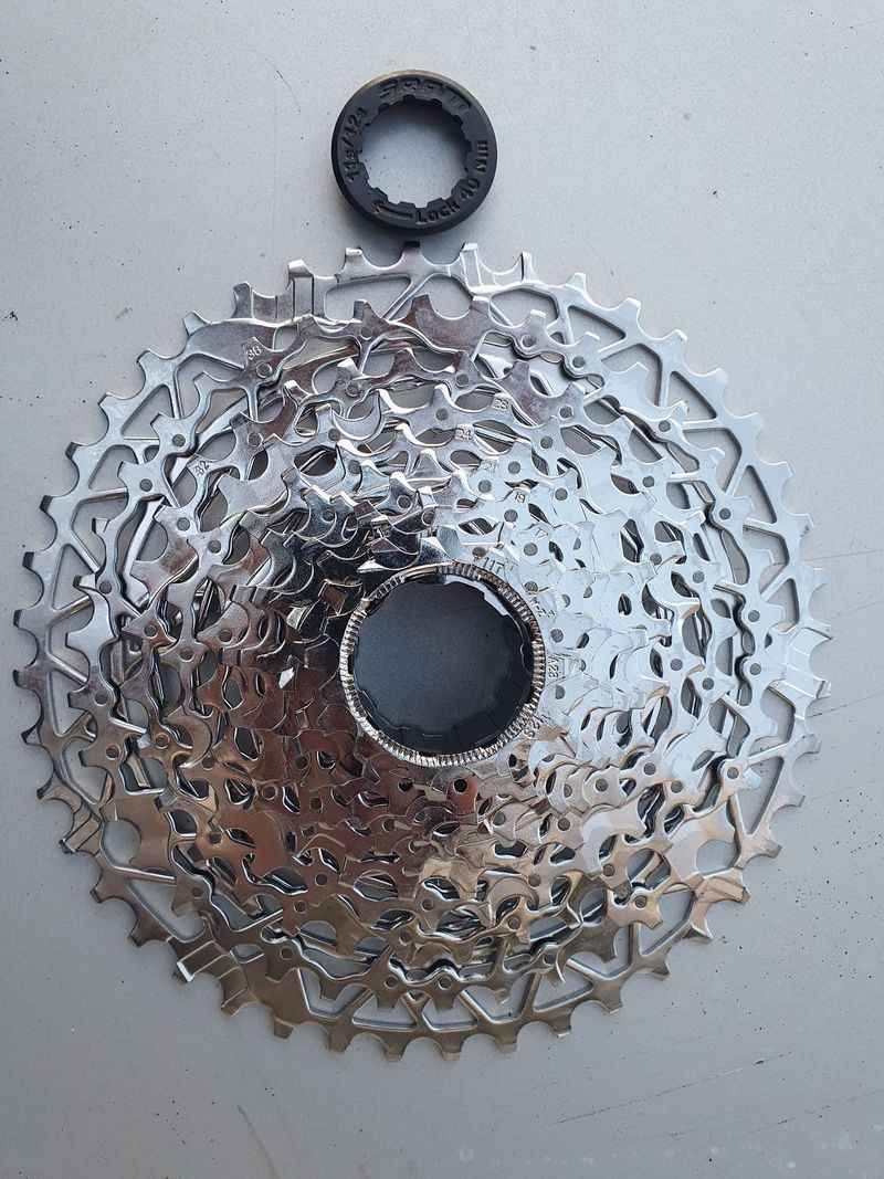 Nová kazeta SRAM PG 1231 D1 XPLR 11-44