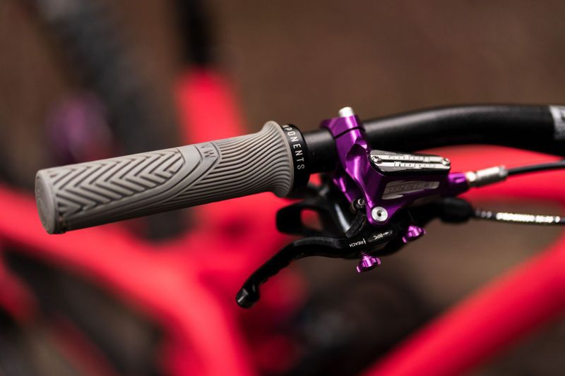 Prodám enduro kolo Evil Wreckoning v top stavu