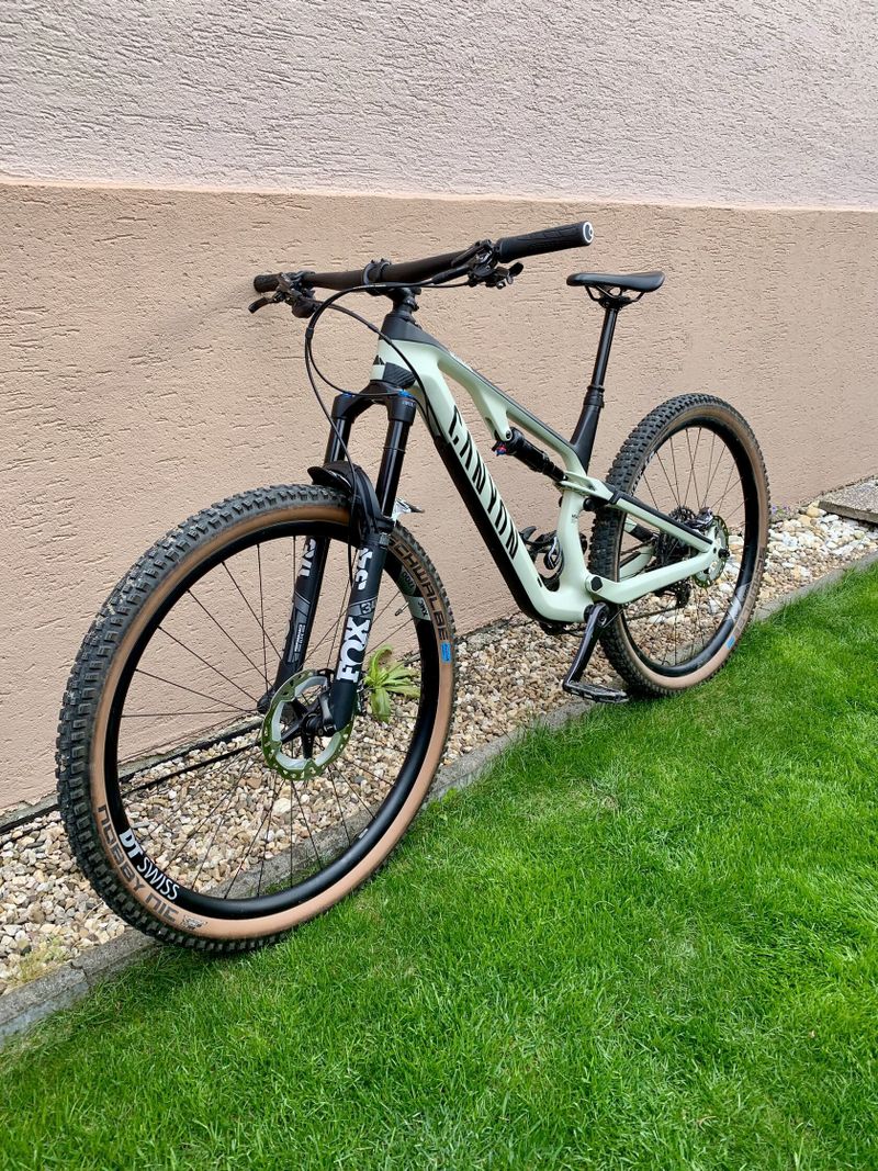 CANYON NEURON CF9