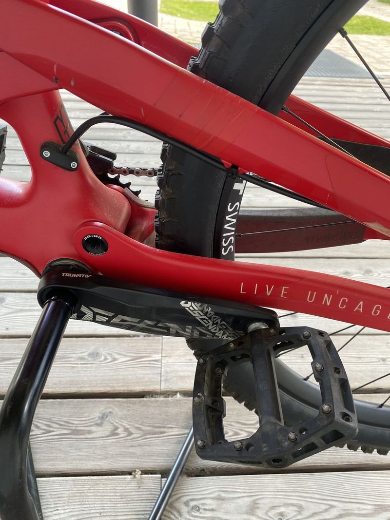 YT Capra 2019 CF PRO vel. L 27,5”