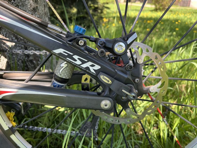 Horské kolo SPECIALIZED S-Works, 26", karbonový rám.