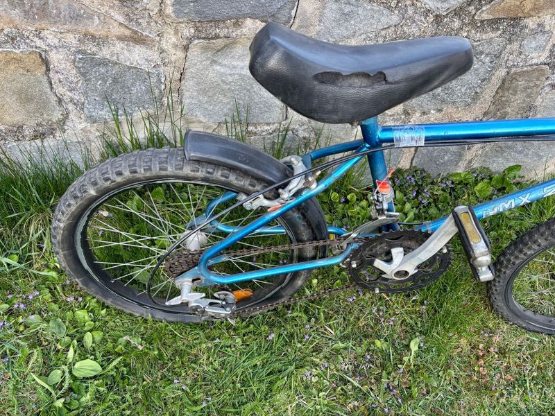 Stará kola za odvoz (favorit, Stadion, BMX)