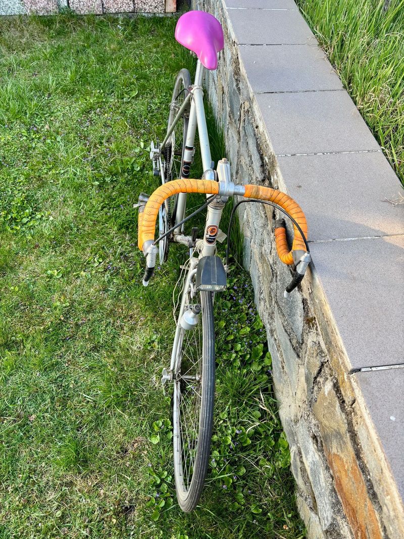Stará kola za odvoz (favorit, Stadion, BMX)