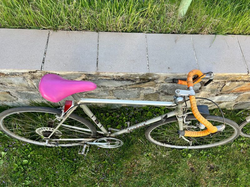 Stará kola za odvoz (favorit, Stadion, BMX)
