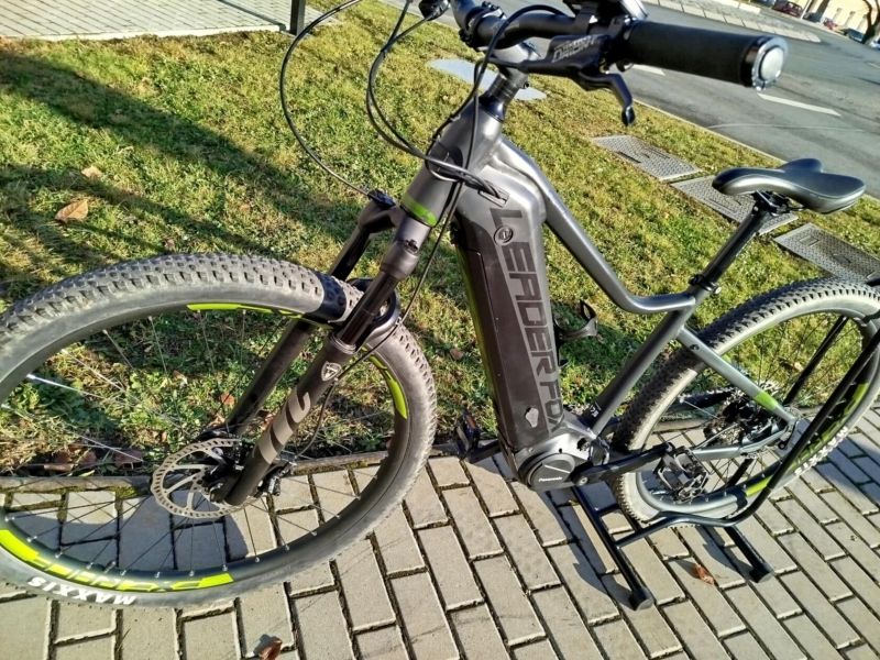 eMTB LEADER FOX OREM 2022, motor Panasonic, baterie 720Wh, 4116km