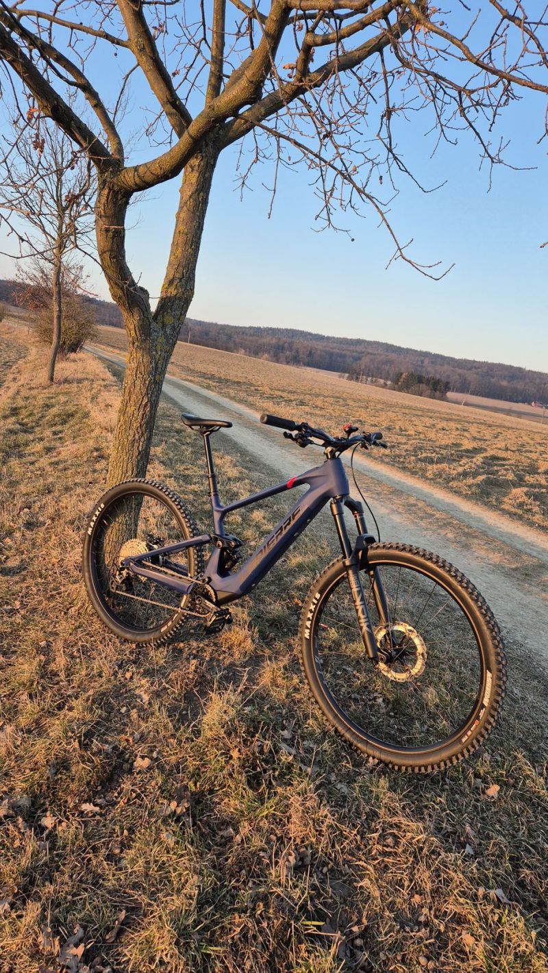 Lapierre e-zesty 9.4 crb L elektrokolo
