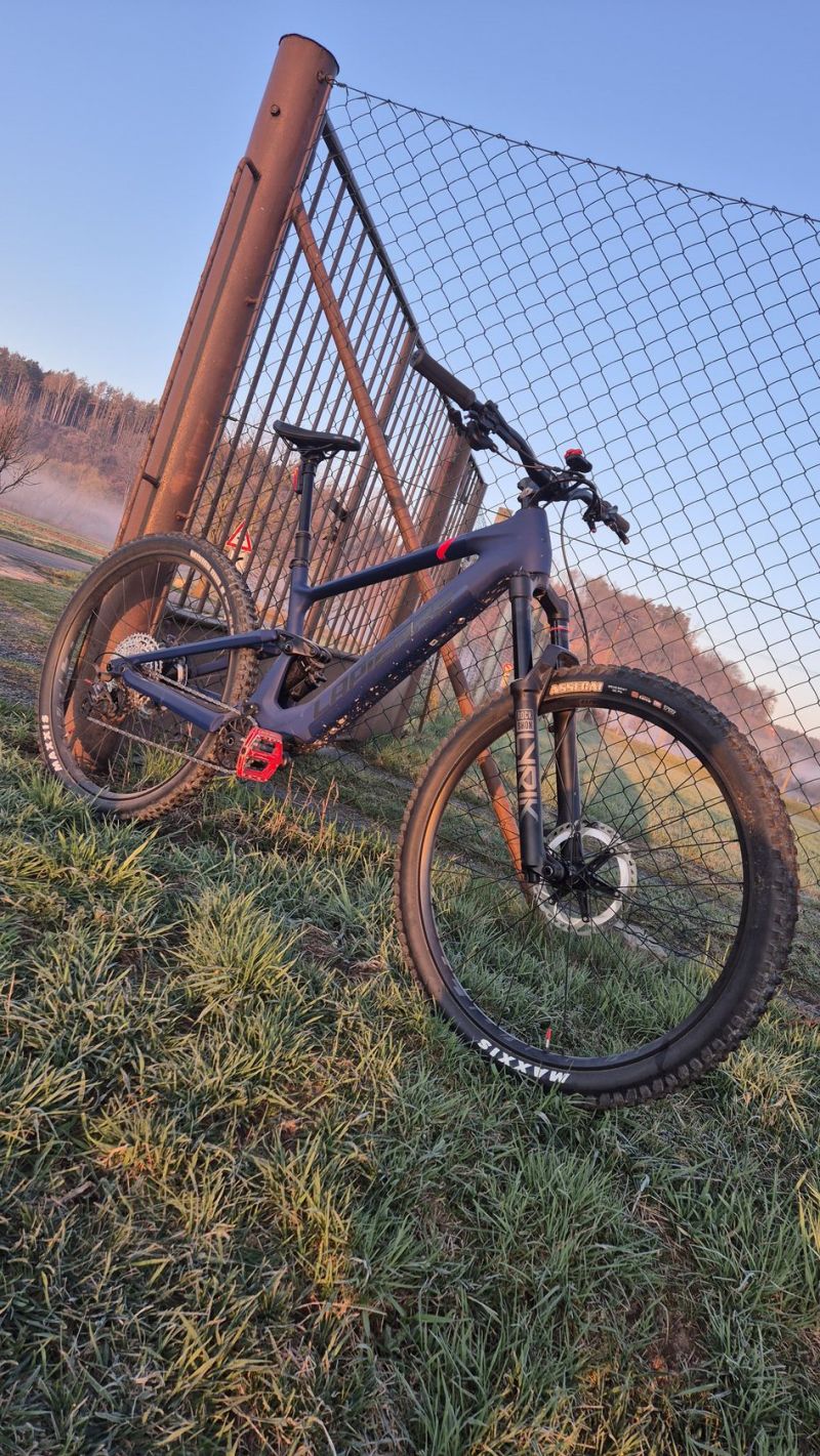 Lapierre e-zesty 9.4 crb L elektrokolo