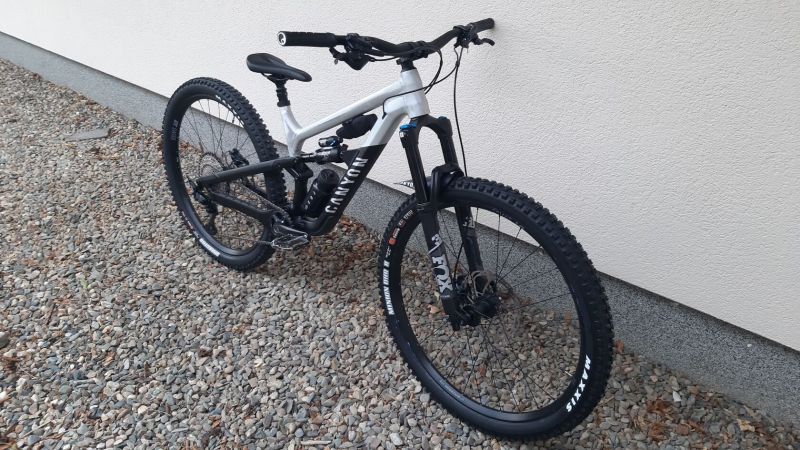 Canyon Spectral 125 AL6 - velikost M