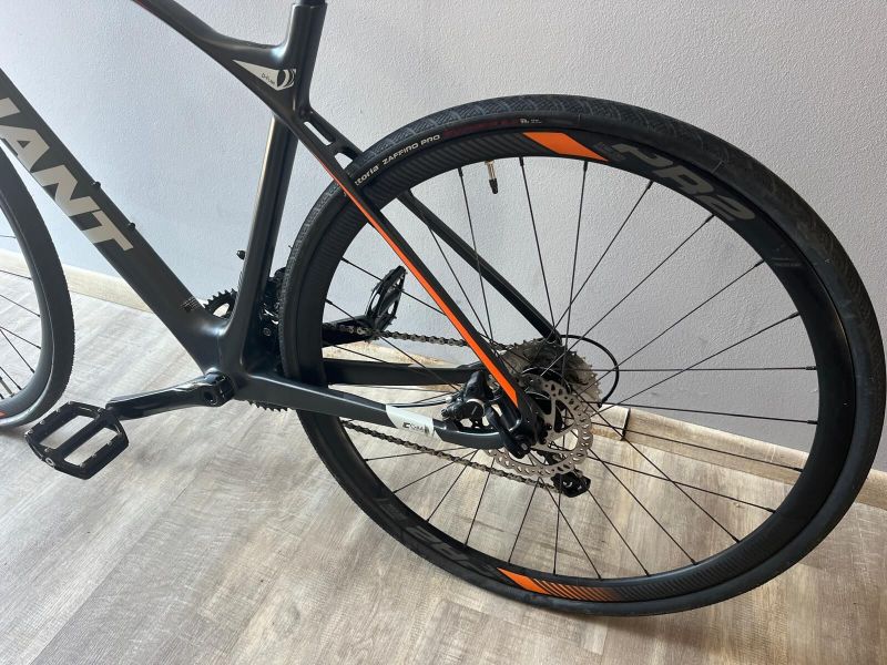 Giant Fastroad 2020
