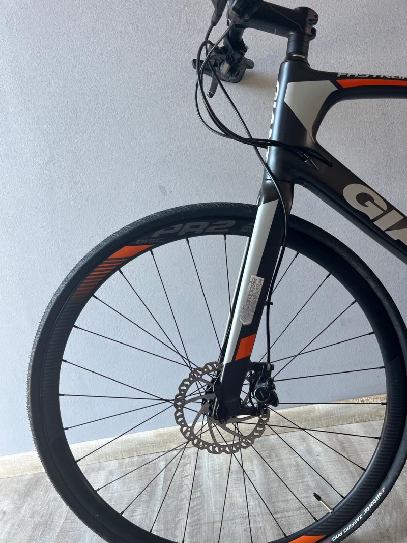 Giant Fastroad 2020