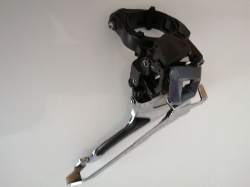  Přesmykač Shimano ULTEGRA FD-R800 objímka.