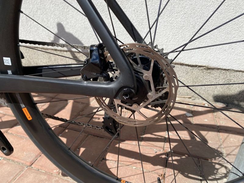Prodám silniční kolo GIANT Propel Advanced Pro 1 2024