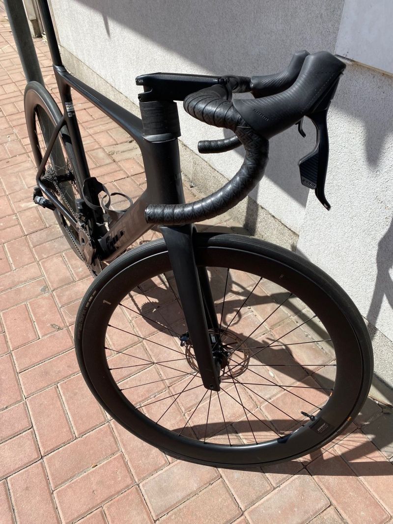Prodám silniční kolo GIANT Propel Advanced Pro 1 2024