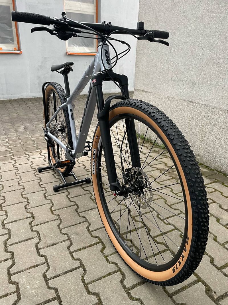 Nové kolo KTM ULTRA GLORIOUS 29" SLEVA velikost S 
