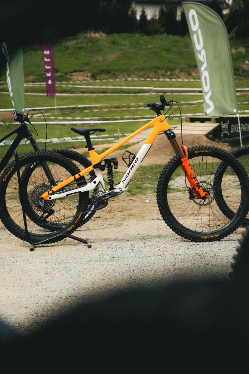 Nový NORCO Sight C1 MX vel.L(170-181cm) Mullet carbon 160/150mm Doživotní záruka