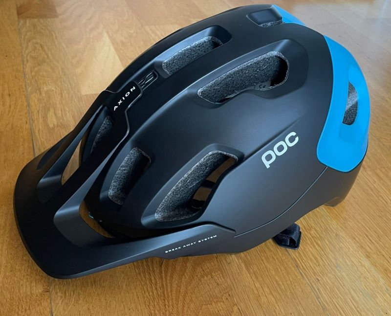 Cyklistická helma POC Axion S
