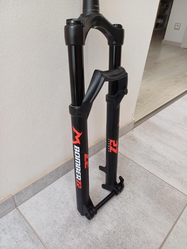 Marzocchi Bomber Z2 130 29 