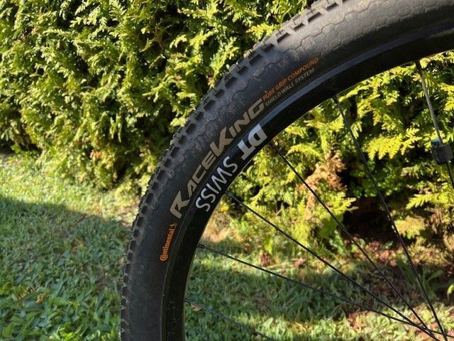 FOCUS Raven 8.8 AXS