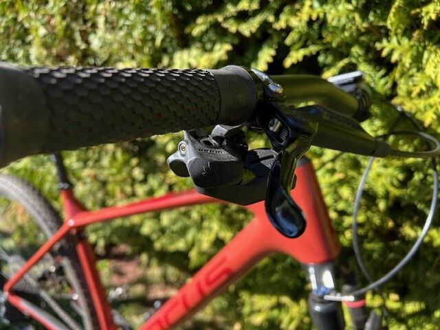 FOCUS Raven 8.8 AXS