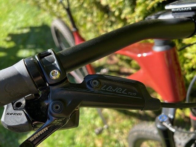 FOCUS Raven 8.8 AXS