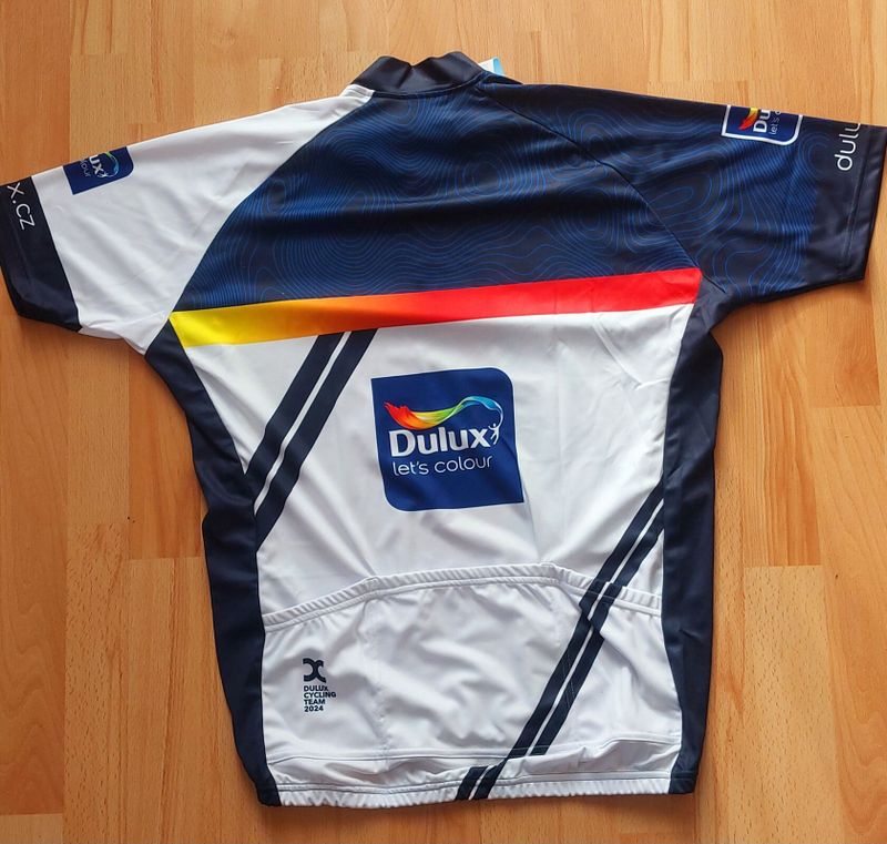 Cyklodres Dulux cycling team