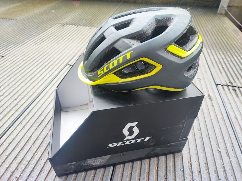 SCOTT ARX PLUS MIPS vel. S