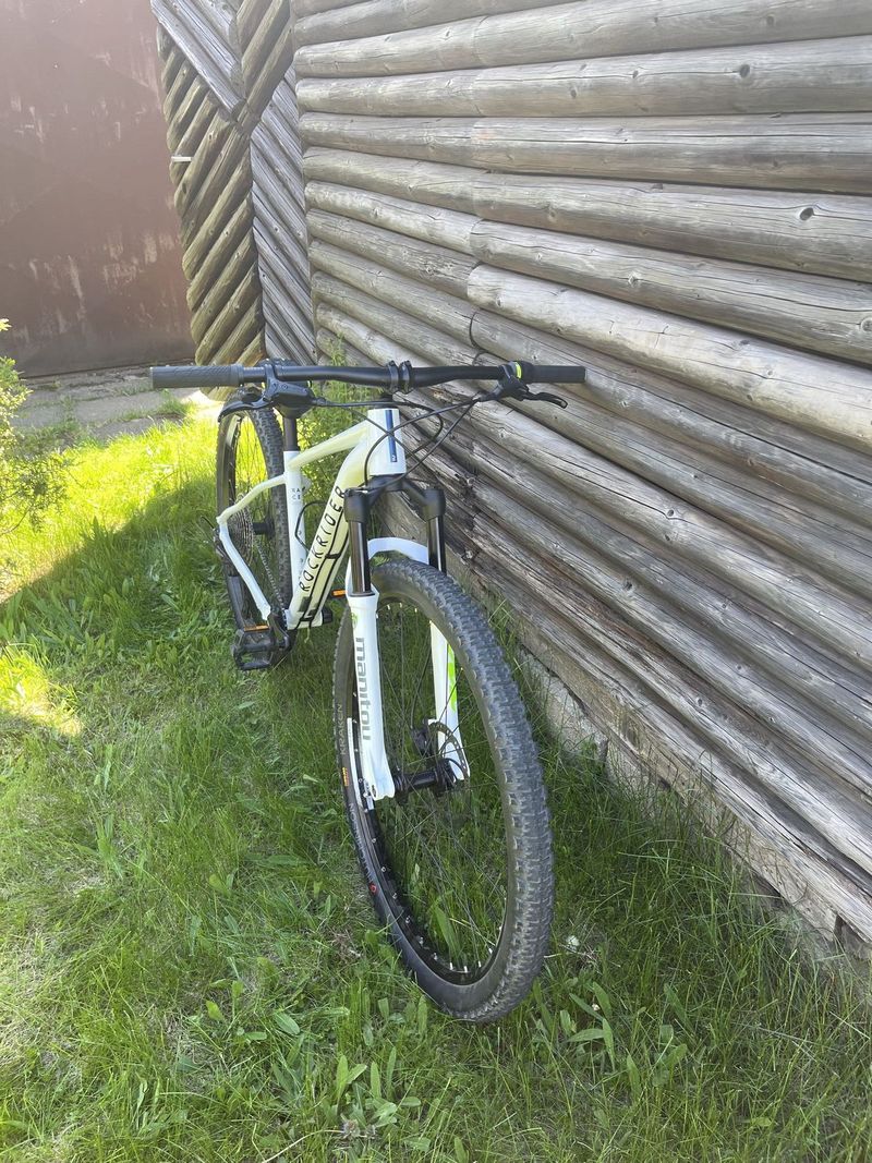 Rockrider 700s race