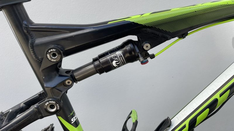 SCOTT SPARK 950