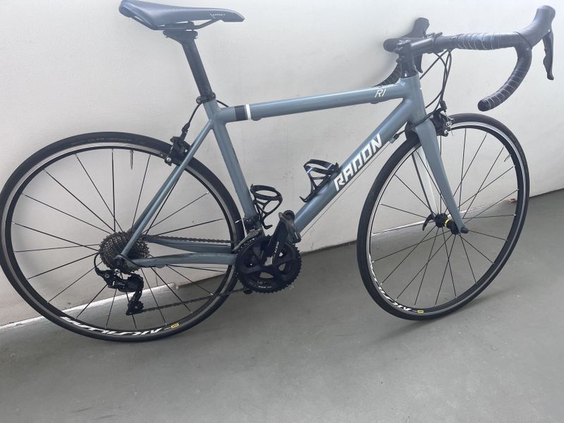 Radon R1 Race AL Shimano 105 vel. 53
