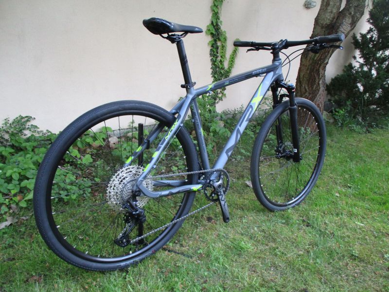 Nové lehké krosové kolo MRX Elite 19,5", vzduchová vidlice Suntour NRX, Shimano Deore 1x11
