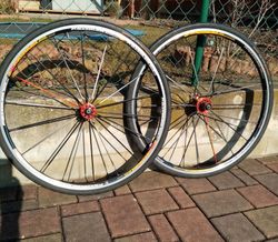 Mavic Ksyrium SL - zapl. Alu kola silniční, ráfkové brzdy, váha jen 1485 g. 