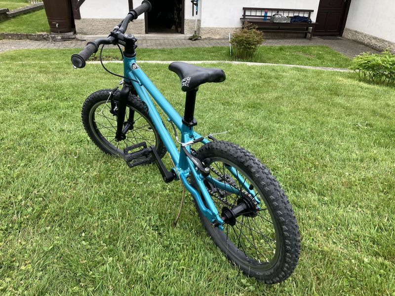 Ultralight detske kolo Kubikes 16L