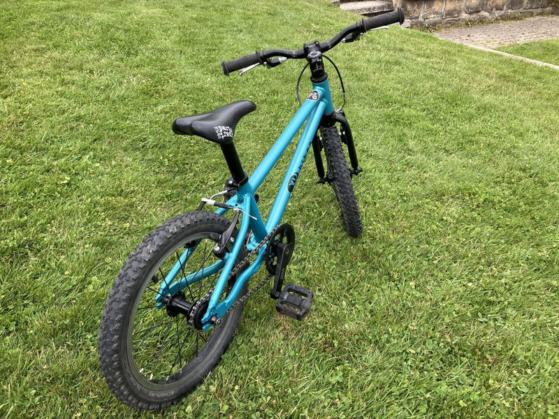 Ultralight detske kolo Kubikes 16L