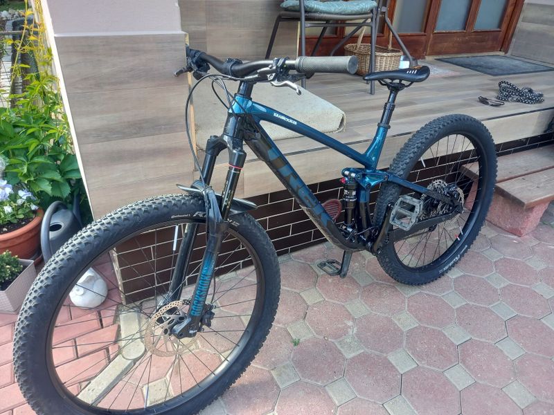 Trek FUEL EX 5
