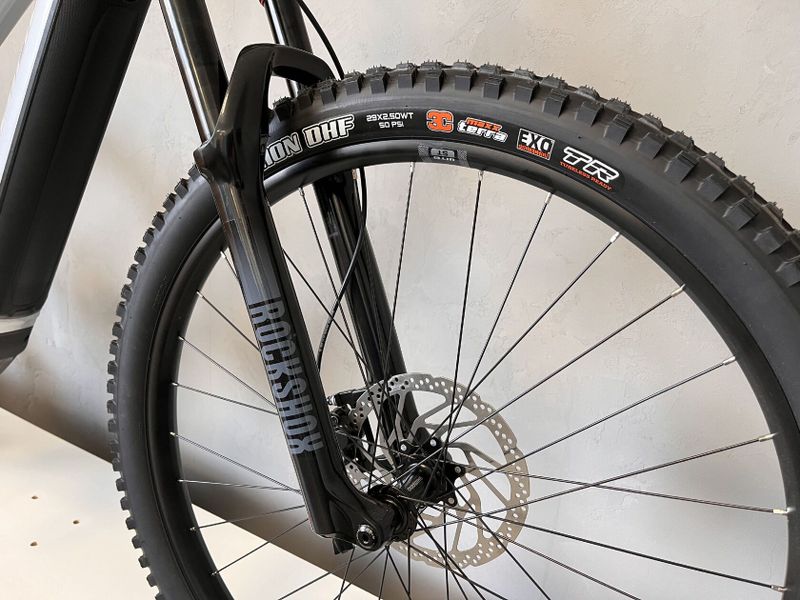 Elektrokolo Haibike AllMtn 3 720Wh