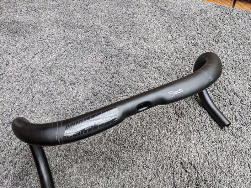 řídítka DEDA Superzero 440mm