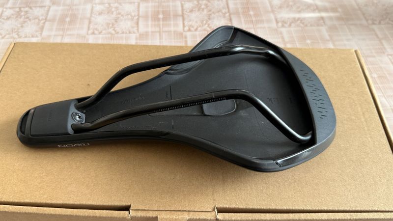 Skoro nové sedlo Fázi:k Ridon 145mm