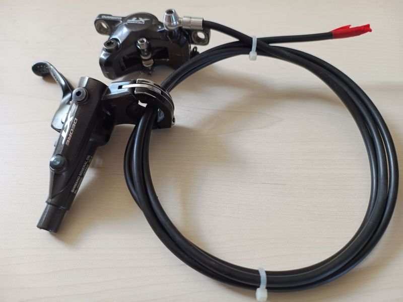 Přední brzda Shimano XT M8000