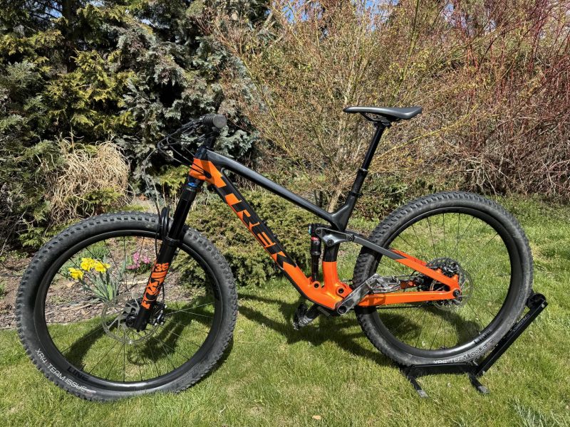 Trek Fuel EX 9.8 GX celokarbon M/L