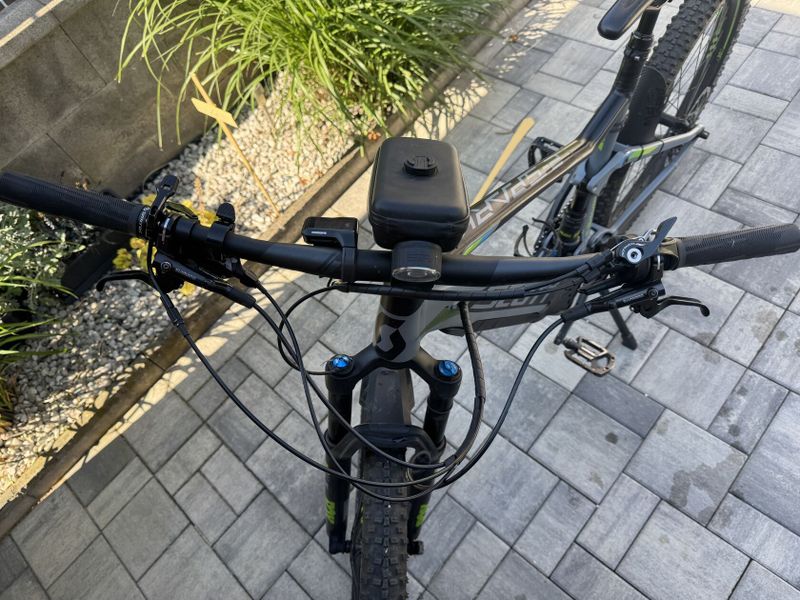 Elektrokolo Scott E-Spark 720